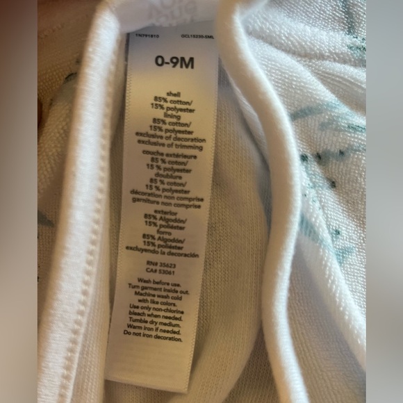 Baby robe alligators hoodie Just One You Carter’s size 0-9M - Picture 8 of 10